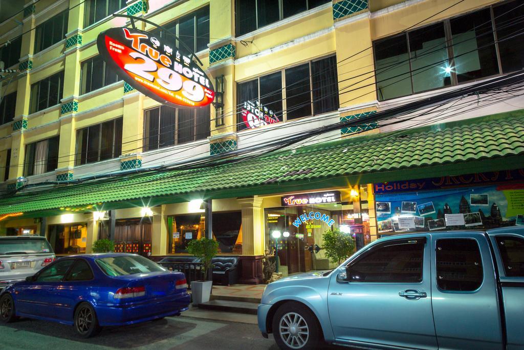 Casanova Inn Pattaya Extérieur photo