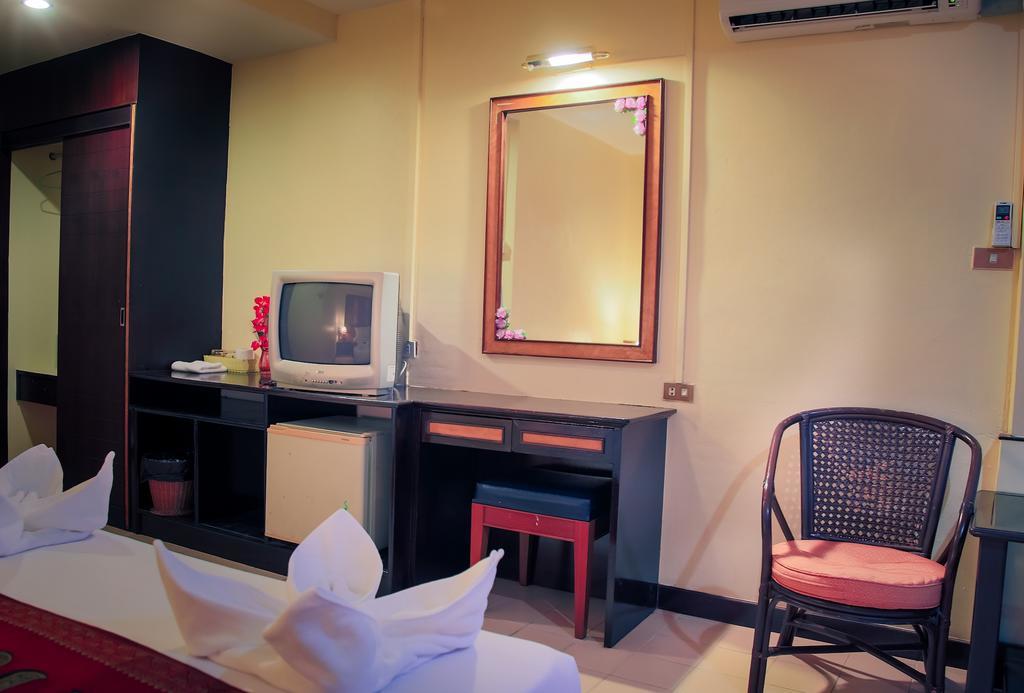 Casanova Inn Pattaya Extérieur photo