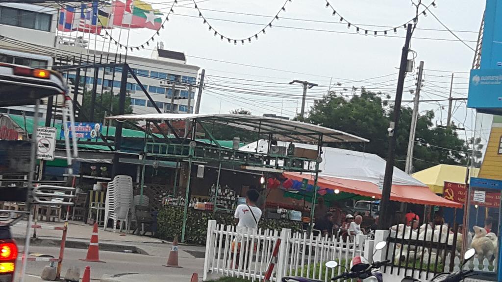 Casanova Inn Pattaya Extérieur photo