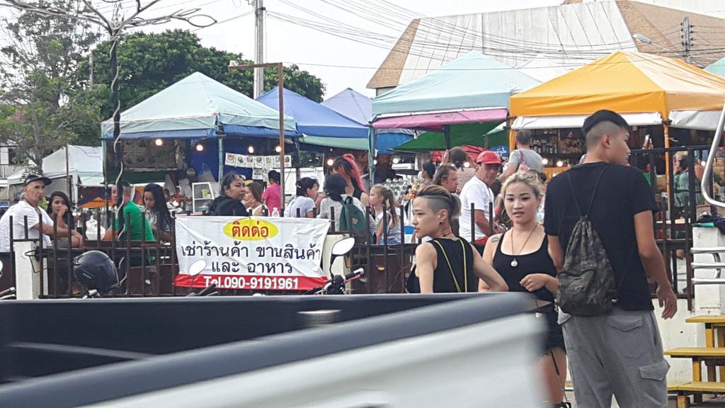 Casanova Inn Pattaya Extérieur photo