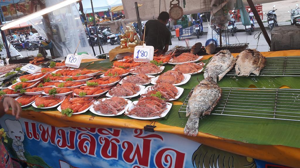 Casanova Inn Pattaya Extérieur photo