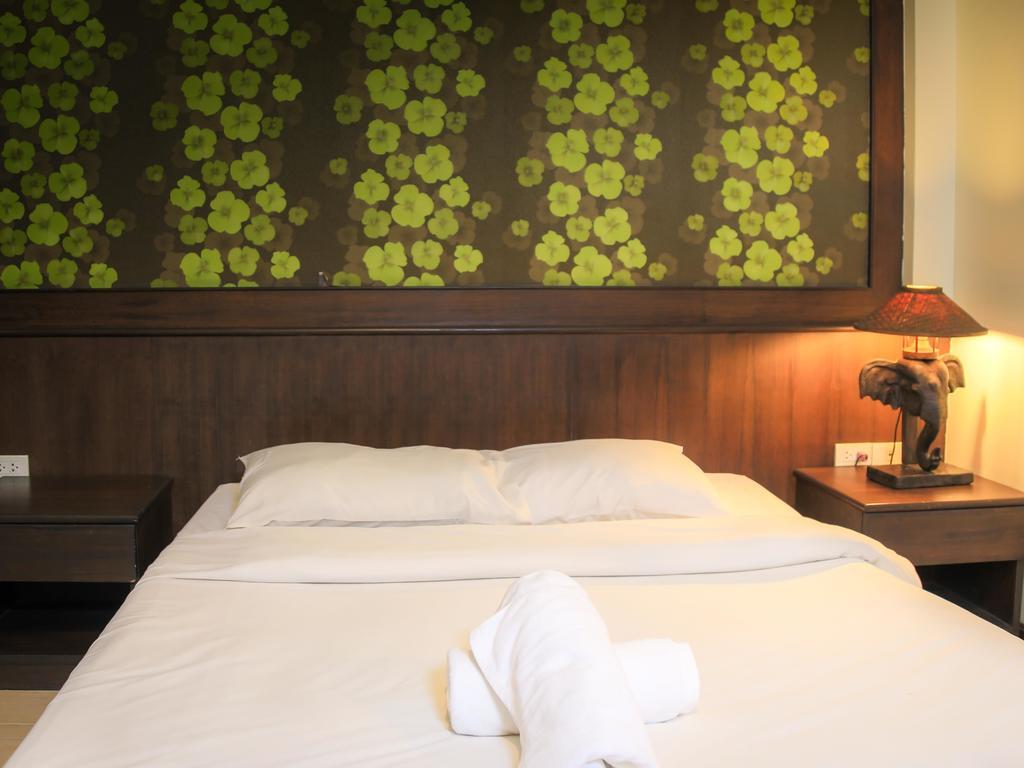 Casanova Inn Pattaya Extérieur photo